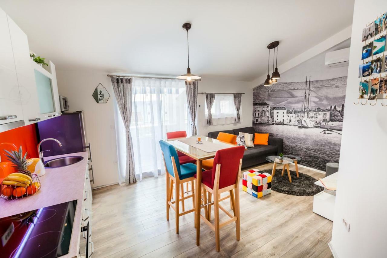 Apartments Mb Kastela Exterior photo